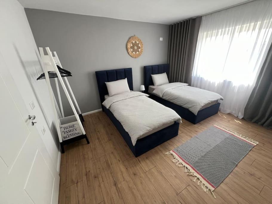 Modern Apt Near City Centre Shkodër Eksteriør bilde